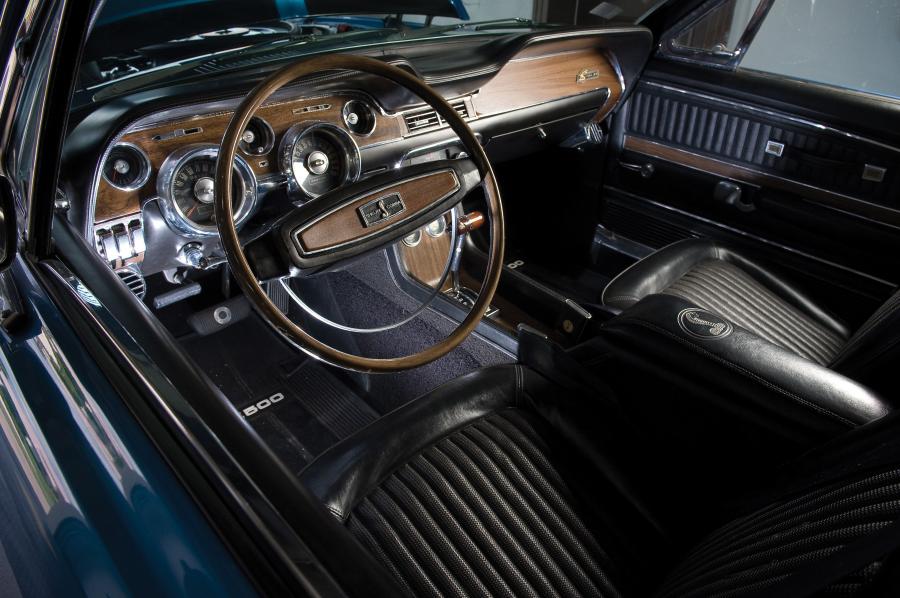  Shelby GT500 KR Fastback 1968 года  (фото 8 из 40)